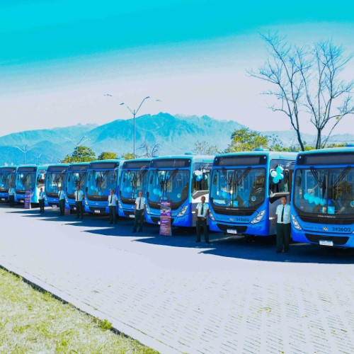Resende recebe 12 novos ônibus com ar-condicionado e amplia transporte público com 2.550 novas viagens por mês